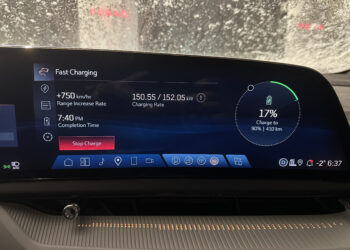 Преглед на Cadillac Optiq 2026 EV: смесени впечатления