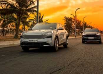 Buick стартира предварителните продажби на хибридния SUV Electra E7 в Китай, за да ускори прехода към електромобилите