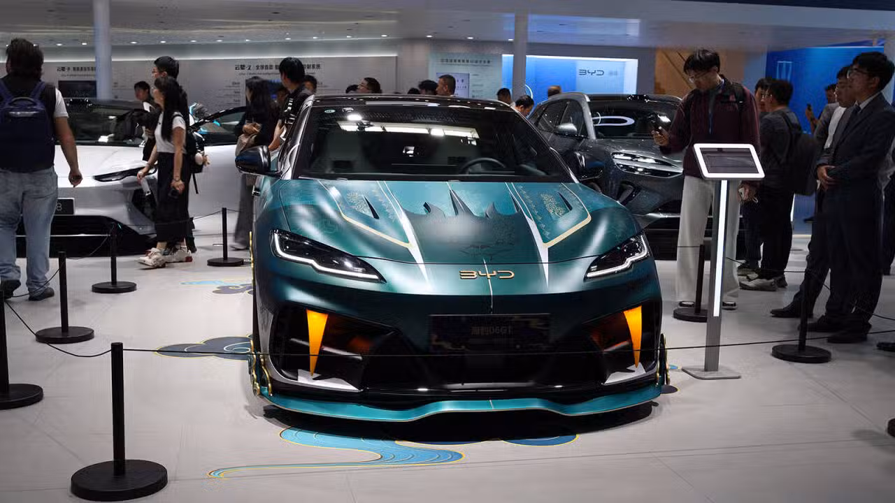BYD повишава цената на системата за интелигентно шофиране на фона на скока в цените на хардуера