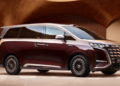 Най-продаваният китайски MPV с алтернативно задвижване претърпява обновяване: представя се второто поколение на Denza D9
