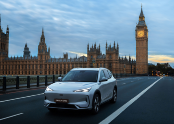 Износът на електромобили на Geely се увеличава с 479%, като Китай изнася 349 000 електромобила – ръст от 139,9% на фона на петролния шок