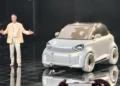 „Smart #2 е истинска кола, а конкурентите ѝ – не“, заявява главният изпълнителен директор при представянето на иконата сред микроелектромобилите с пробег от 400 км