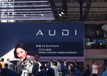 Според информации SAIC Audi ще се откаже от автомобилите с вътрешно горене, тъй като германският автомобилен производител преструктурира съвместните си предприятия в Китай
