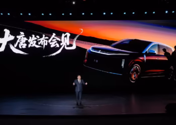 BYD ще пусне на пазара своя флагмански SUV „Датан“ в средата на юни на фона на високия интерес при предварителните продажби