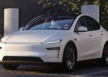 Батерийните клетки 4680 на Tesla не отговарят на очакванията и разочароват купувачите