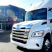 Toyota Hino представя новите електрически камиони от серията Le на изложението ACT Expo