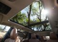Lexus TZ е луксозен електрически SUV с три реда седалки и пробег от 300 мили, но нещо му липсва [Снимки]