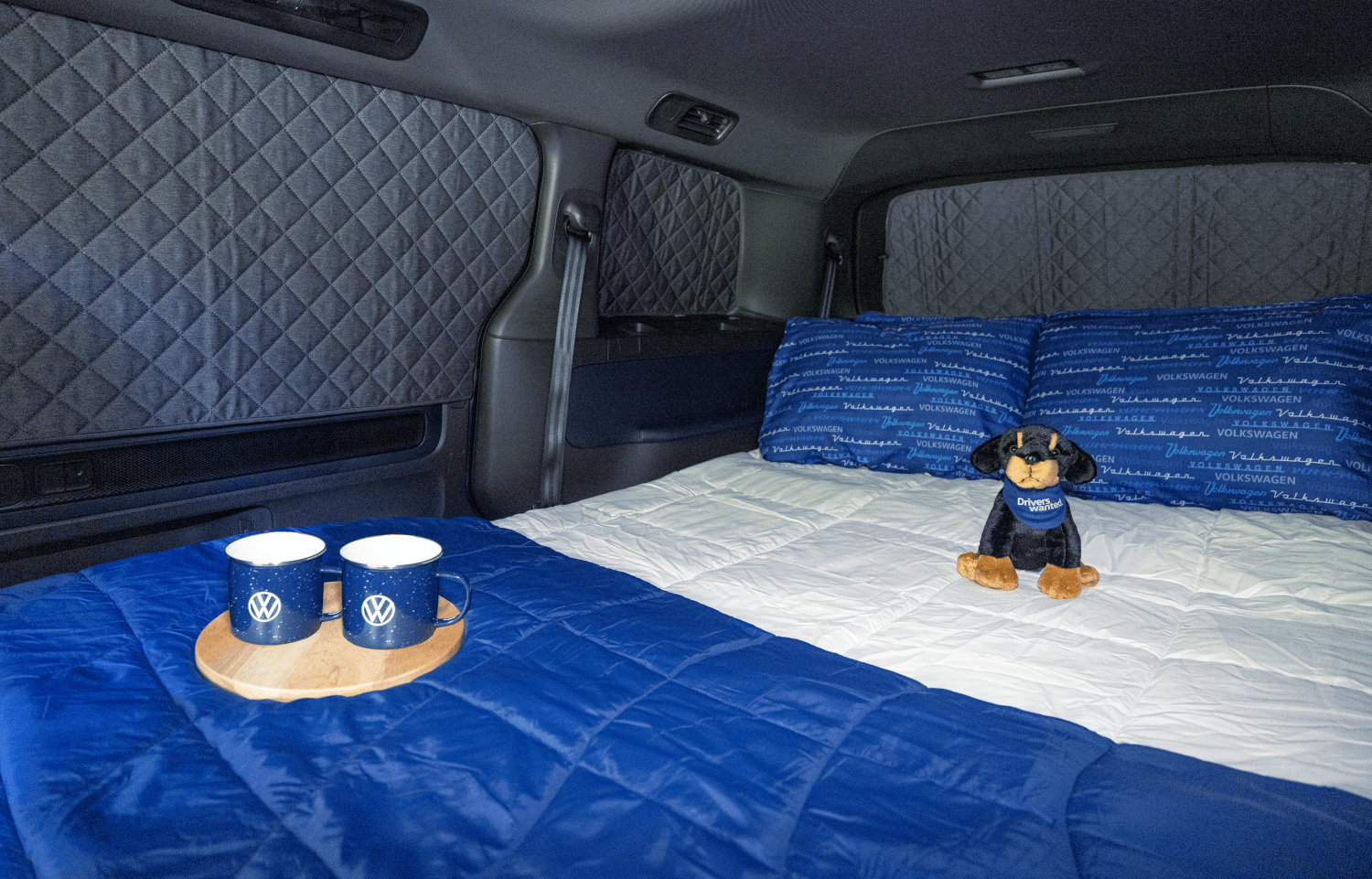 Volkswagen-ID-Buzz-2027-interior