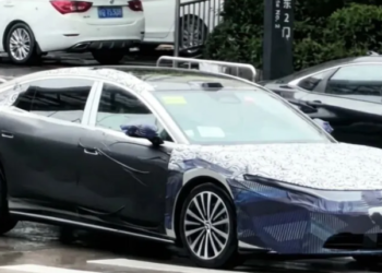 Забелязан е BYD Great Han: нов флагмански модел, събрат на Great Tang