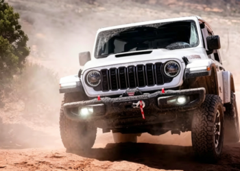 Jeep се завръща в Китай: Stellantis и Dongfeng инвестират 1,18 млрд. долара, производството започва през 2027 г. за световните пазари