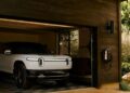 Rivian току-що улесни спестяването на пари при домашното зареждане на електромобили
