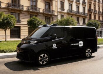 WeRide и Uber ще пуснат първата търговска услуга за роботизирани таксита в Испания