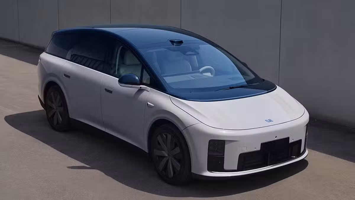 A regulatory filing image of the Li i8.