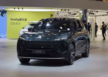 ES8 от трето поколение на Nio ще достигне 120 000 доставки в рамките на няколко часа