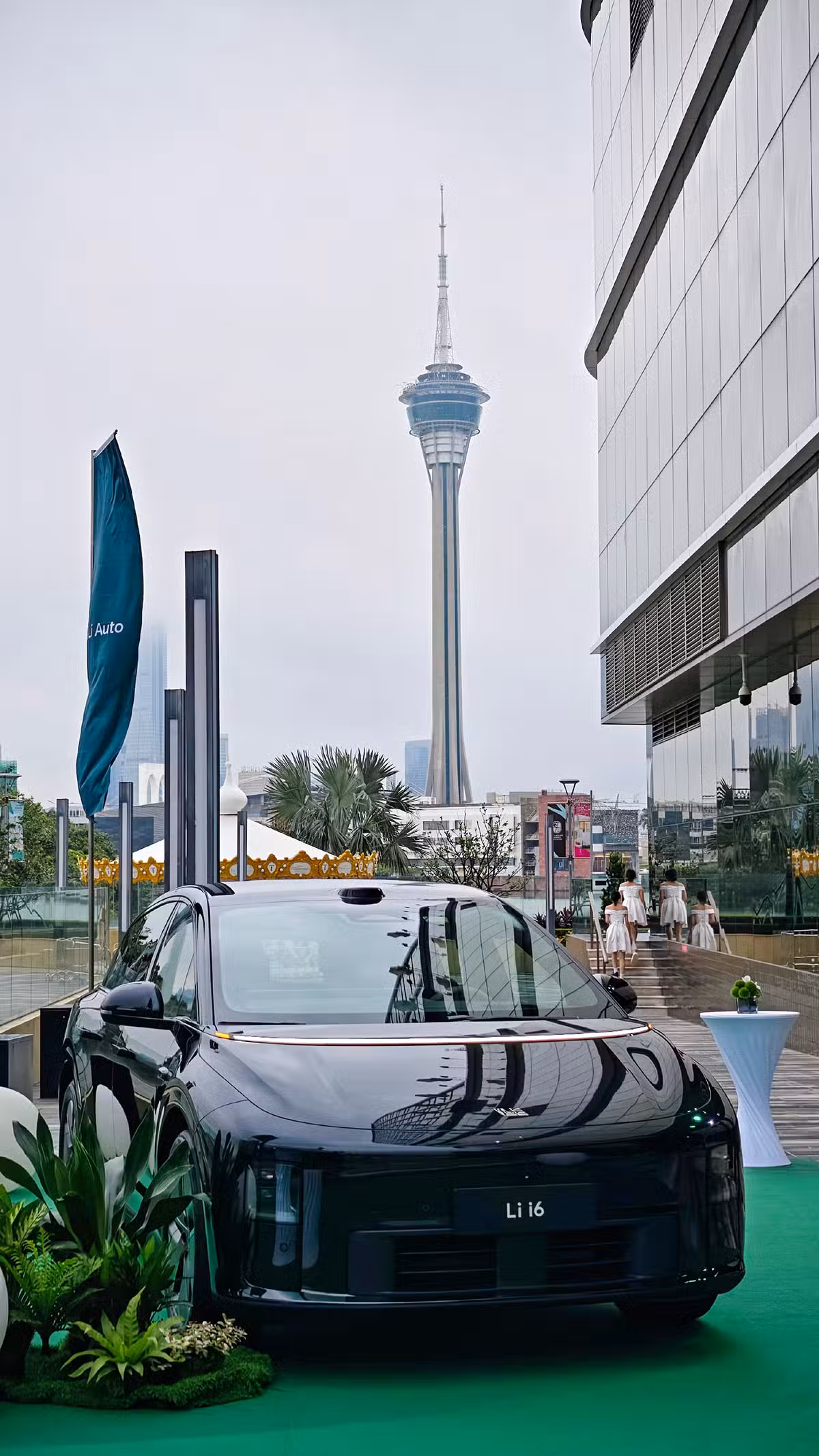 Li Auto навлиза на пазара в Макао с адаптирани за местните условия електромобили за шофьори, пътуващи през границата 7 2026062706460920 scaled 1