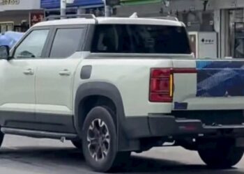 Пикап на BYD, забелязан в Китай с променен външен вид