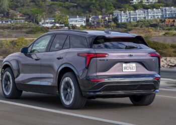 Chevy Blazer EV запазва цената си за 2027 г., въпреки няколко подобрения