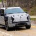 Пикапът на Ford с електрическо задвижване за 30 000 долара е все по-близо — може дори да видите такъв на пътя
