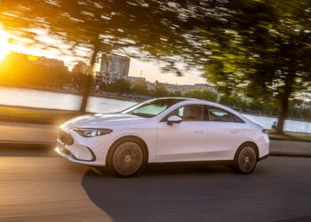 Mercedes CLA EV постига впечатляващ пробег от почти 400 мили при тестове в реални условия