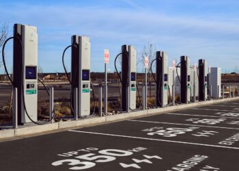 Electrify America променя начина, по който плащате за зареждането на електромобили