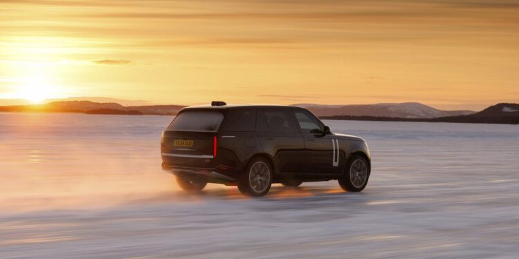 Range Rover first electric SUV launch 1