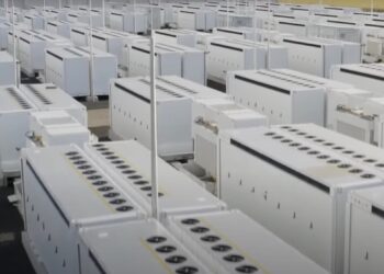 „Тесла“ и „NatPower“ сключиха сделка на стойност 5 млрд. долара за 25 GWh енергийно съхранение чрез „Megapack“