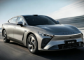 Новият модел Exeed Exlantix ES на Chery бе представен с задвижване на четирите колела и ускорение от 0 до 100 км/ч за 4,9 секунди, като предварителните продажби започват на 10 юни