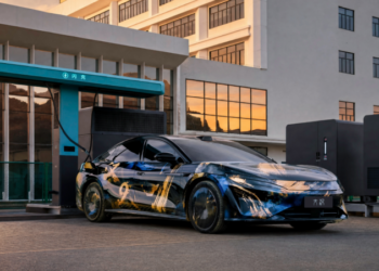 BYD представи официални снимки на новия си флагмански седан от D-класа – Great Han