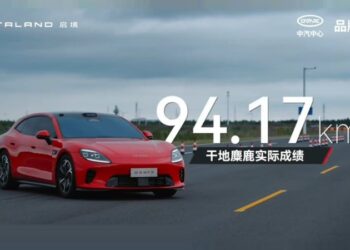 Aistaland GT7 на Huawei и GAC е обвинен в измама при теста с лос при скорост 94 км/ч