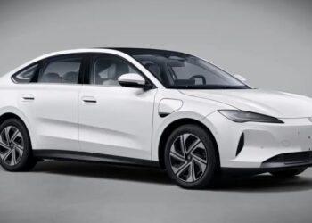 Електрическият седан Jetta M6 на Volkswagen беше представен с мощност от 145 kW