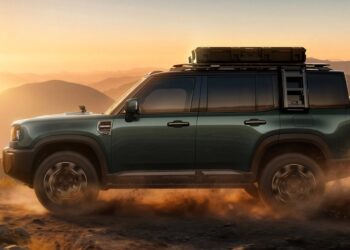 Geely Galaxy представя офроуд SUV-модела Cruiser 700 с тримоторна система с мощност 1 113 hp