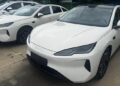 Новият BYD Seal 06 пристига в дилърските центрове преди официалното му представяне, като бяха разкрити данните за мощността от 240 kW и бързото зареждане