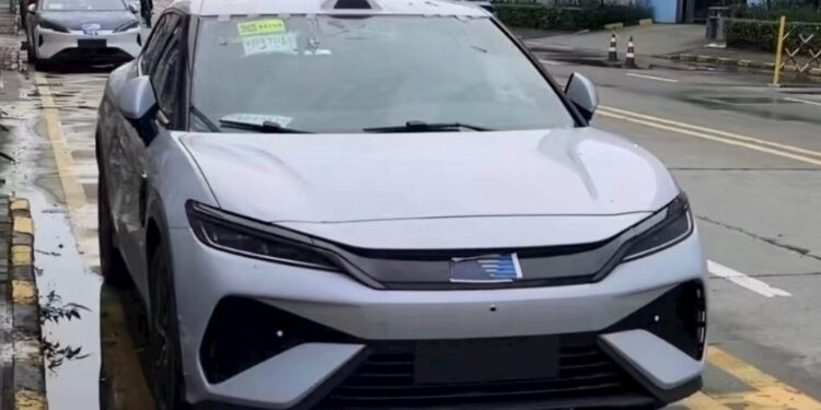 BYD Song L EV GT spotted