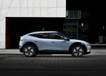 Цената на електрическия хечбек на Hyundai започва от под 30 000 долара, а интересът към него вече е огромен