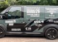 Kia превръща своя електрически ван в мобилна симулационна платформа, независима от електропреносната мрежа, с 55-инчов екран