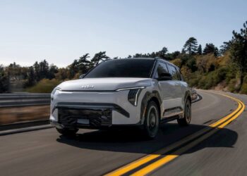 Kia преустанови производството на своя достъпен електромобил, но скоро се очаква на пазара да се появи негов заместник
