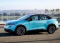 „Нисан“ изтегля от пазара близо 4 000 нови електромобила „Leaf“, след като тест на CR установи проблем със предпазните колани