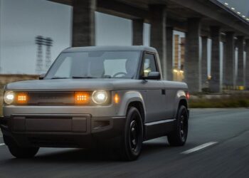 Неделна анкета: ще успее ли достъпният електрически пикап на Slate Auto?