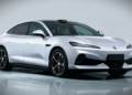 Седанът BYD Denza Z9S бе представен с мощност 496 hp и междуосие 3 025 мм