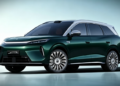 BYD представи електромобила Tang от серия 8 с максимална скорост 250 км/ч, пробег 800 км и двигател с мощност 300 кВт