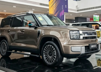 Haval GWM H10 е флагмански модел с дължина 5,3 м, способен да се движи „странично“; предварителните продажби започват от 31 700 USD