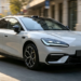 Geely Galaxy TT дебютира като копие на Xiaomi SU7 с пробег от 725 км по CLTC