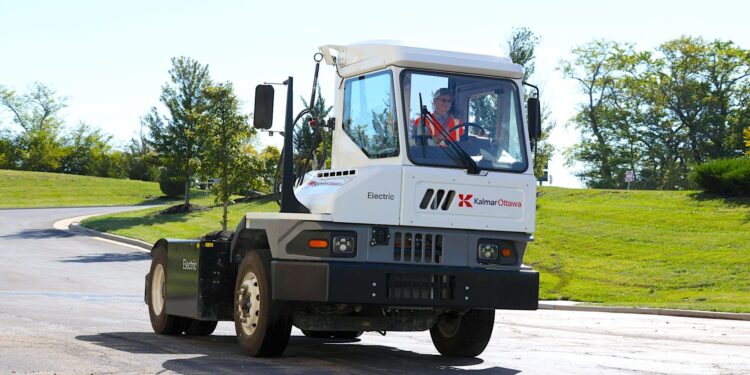 kalmar ottawa electric terminal tractor ot2 ev 3a99b6fb a1f0