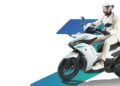 Yamaha пуска на пазара спортния електрически скутер Aerox-E със сменяеми батерии