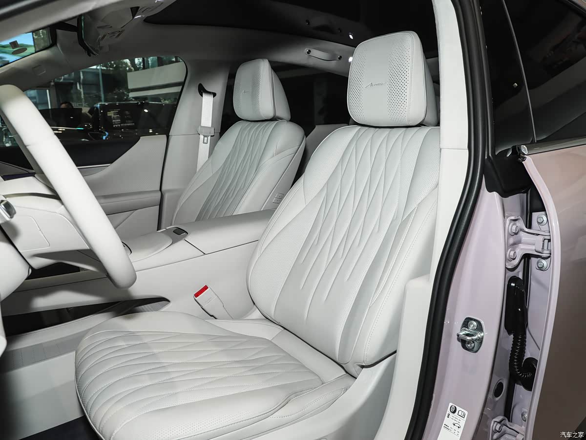 Buick Electra L7 EV беше официално представен в Китай, като цената му започва от 26 500 USD 4 汽车之家