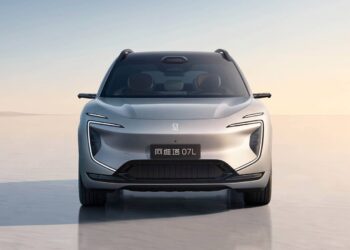 Avatr пуска на пазара SUV модела 07L, който ще се конкурира с Xiaomi YU7, като разполага с Huawei ADS 5 и пробег от 725 км