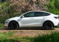 Новата версия на Model Y на Tesla в Китай има пробег от 659 км, сочи информацията от регистрационните документи