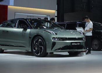 „Geely Auto“ преструктурира висшето си ръководство, за да ускори реализацията на стратегията „One Geely“