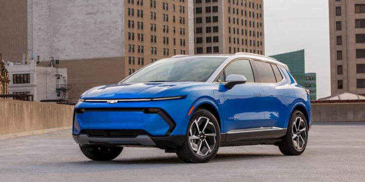 Chevy Equinox EV срещу Kia EV3: Кой е най-достъпният електромобил в Америка с пробег от 315 мили? 1 35000 Chevy Equinox EV