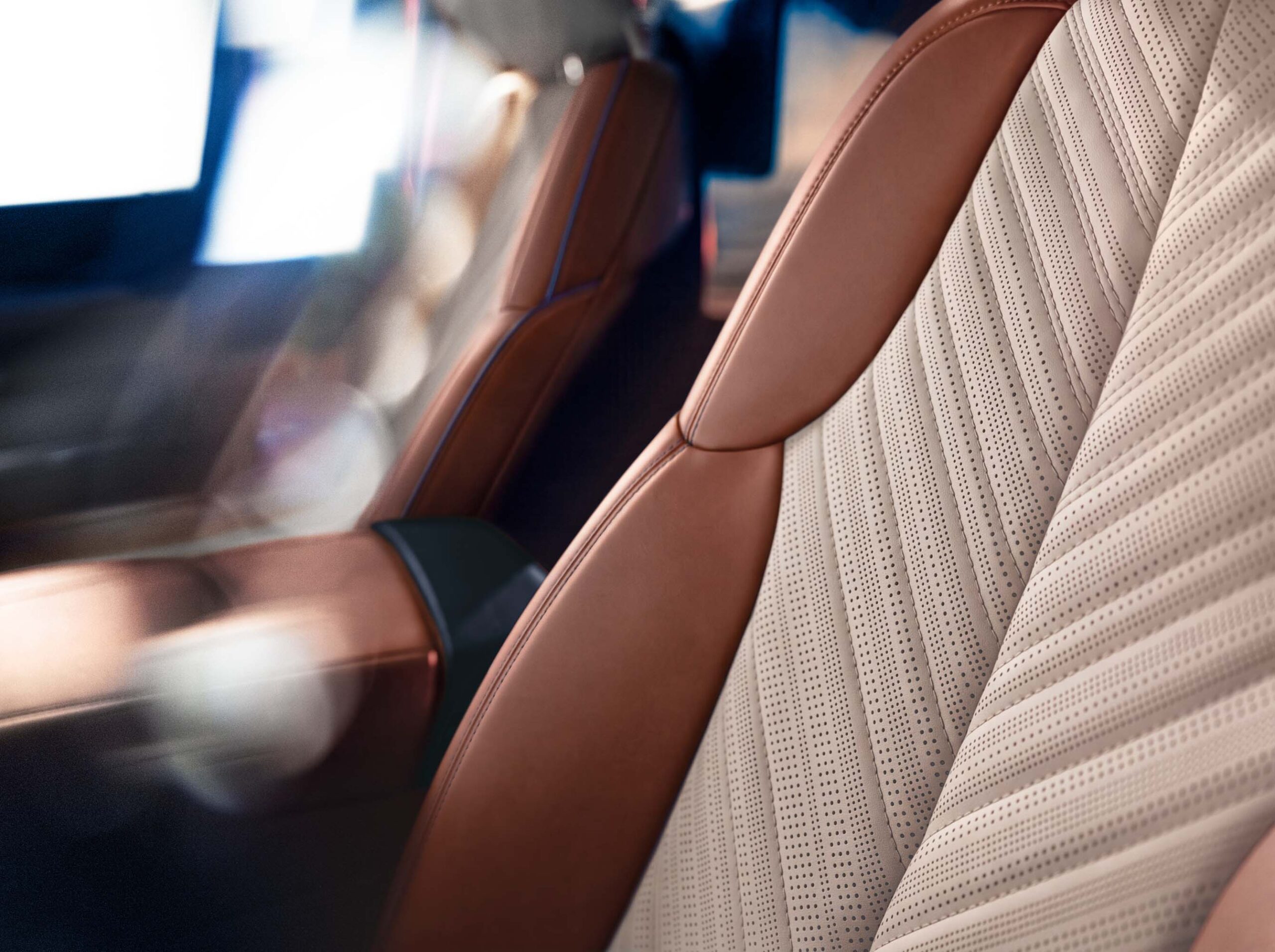Cadillac-Escalade-IQ-hand-built-interior